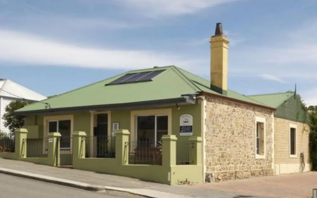 Albany Harbourside Apartments and Houses