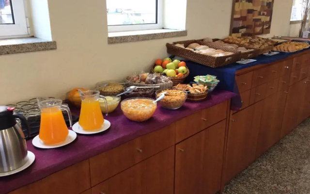 Pombeira Hotel