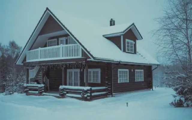 Saadjärve puhkemajad