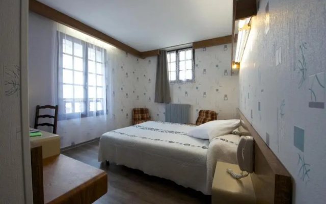 Logis Hotel De France