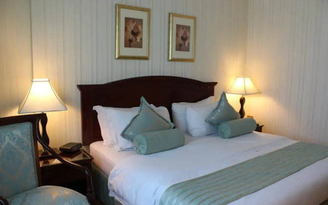 Golden Tulip Al Hamra