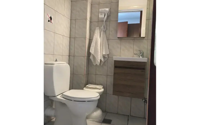 Anthousa Hotel
