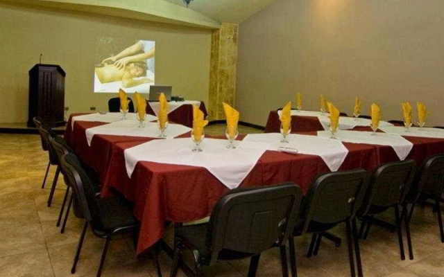 Montana De Fuego Hotel & Spa
