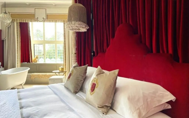 The Highfield House