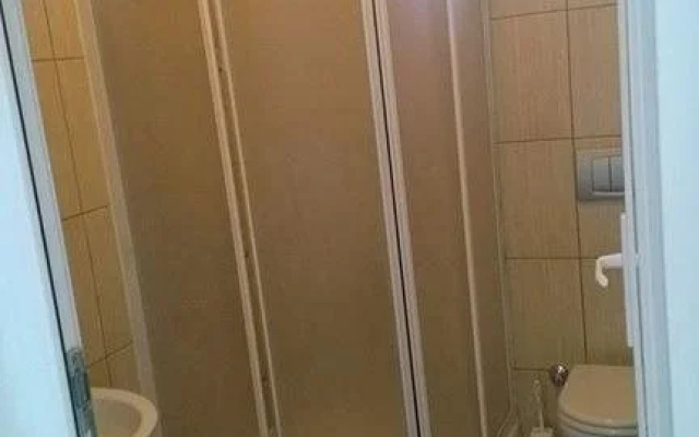Uğur Apart