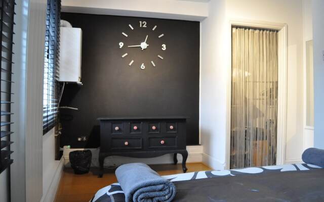 Апартаменты 1 Bedroom Apartment in Hoxton London комната для гостей