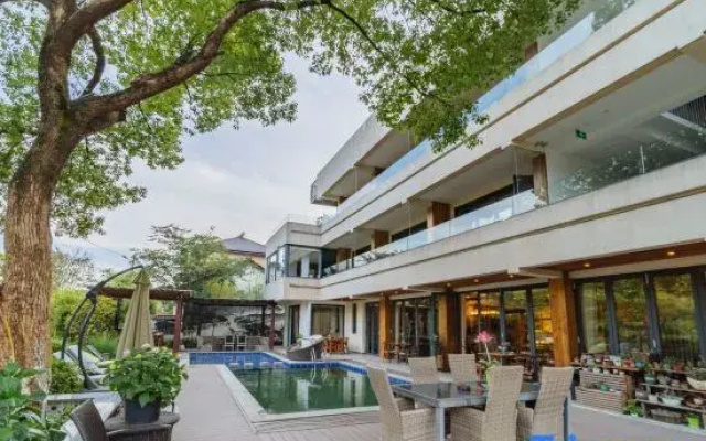 Jingting Hotel
