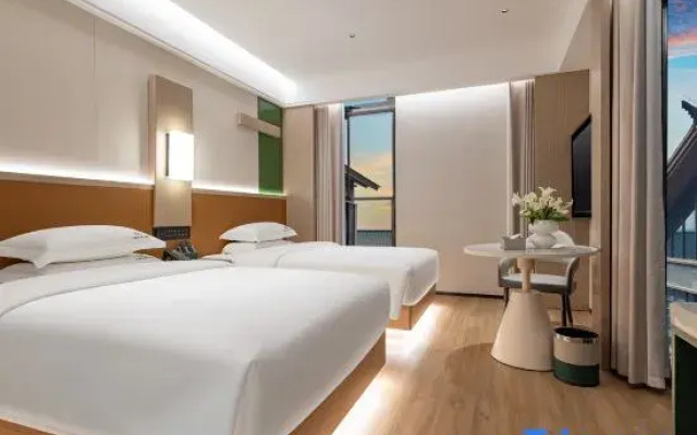 Riverside View Hotel