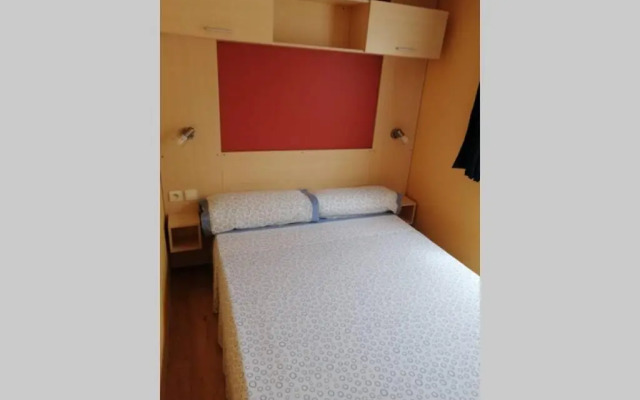 Coqueta casita con jardin desde 5 noches