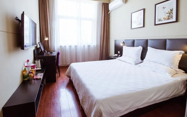 Biway Mansion Hotel (Puyang Jingkai Avenue Stadium Branch)