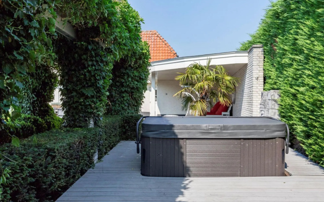 Detached Villa in Moergestel With Swimming Pool