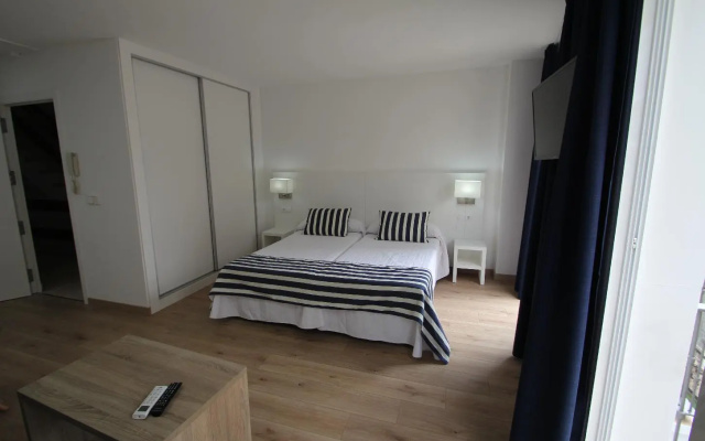 Apartamentos La Mar