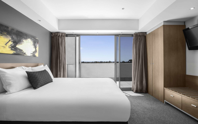 Mantra Melbourne Airport