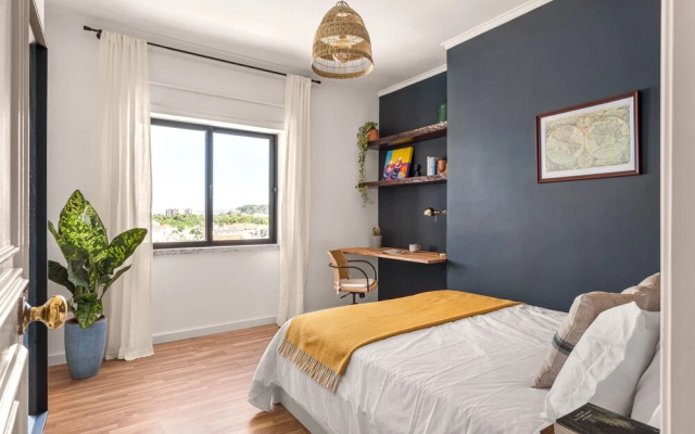 Altido Superb Flat W/Ocean View