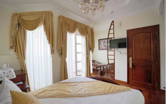 Dream Luxury Hotel