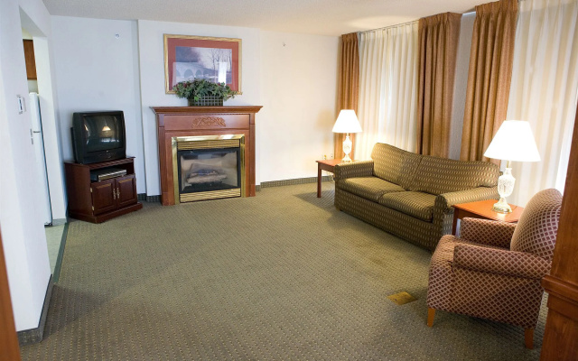 Host Inn All Suites