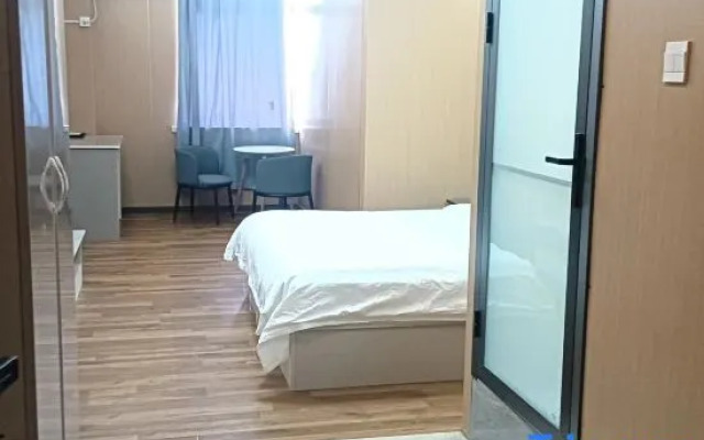 Xuefu Hotel