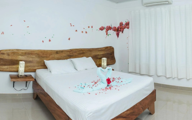 Club Ibiza - Party Hotel & Beach Club