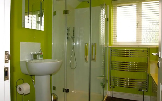 Orchard View B&B (Adults Only)