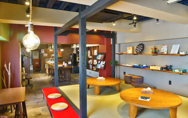 Peace Park Hostel Kawate-ya