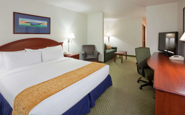 GrandStay Hotel & Suites Becker Big Lake