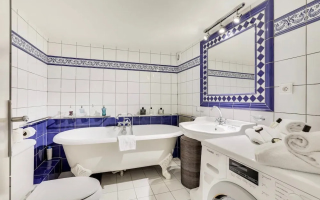 Duplex Apartment Marais