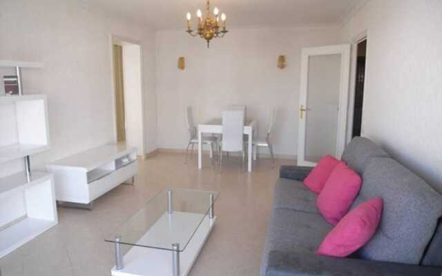 Апартаменты Apartment With one Bedroom in Cannes, With Wonderful City View, Furnis комната для гостей