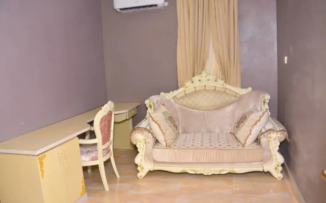 Golden Dreams Hotels and Suites Owerri