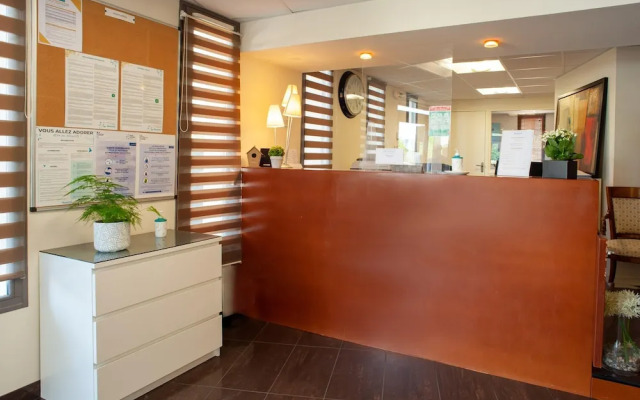 Retreat, Heated Pool & 2 Beds