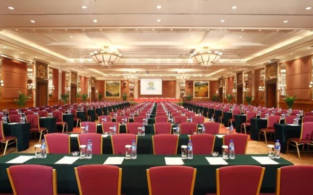 Crowne Plaza Hotel Beijing