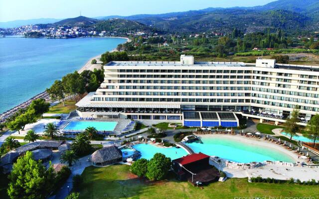 Отель Porto Carras Sithonia - All Inclusive вид на фасад