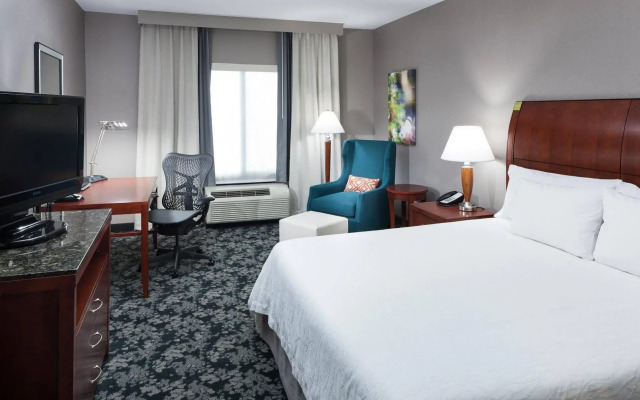 Hilton Garden Inn Lake Forest Mettawa