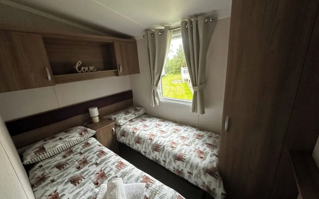 Luxury Caravan Escape by the Seaside, Port Seton