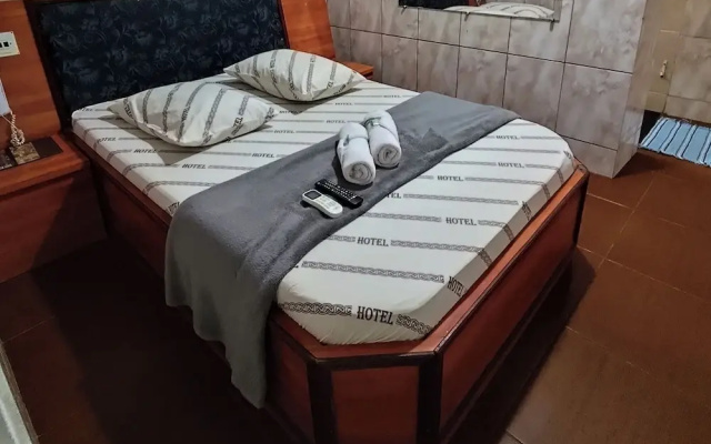 Hotel anoitecer