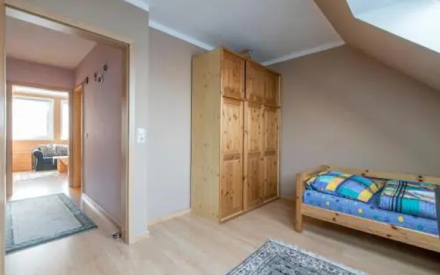 5504 Private Rooms