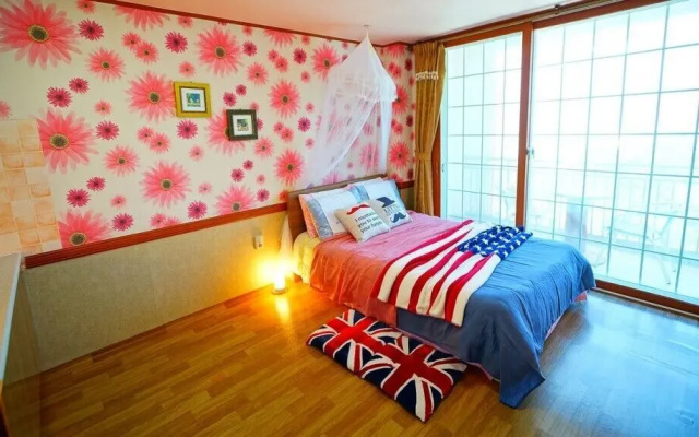 Sea sight pension