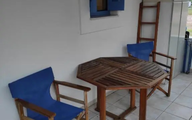 Lovely studio by the beach