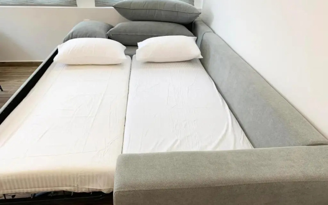CosmosDome / Best apartment in the heart of Athens !