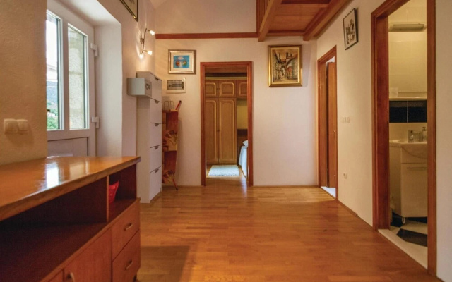 Nice Home in Kucice With Wifi and 4 Bedrooms