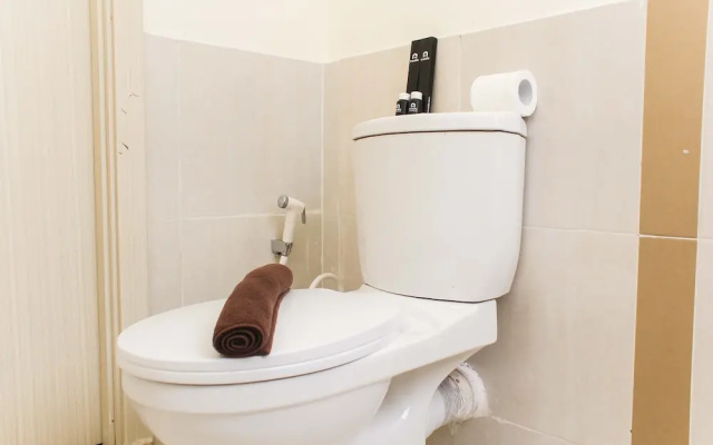 Spacious And Bright 2Br At Meikarta Apartment