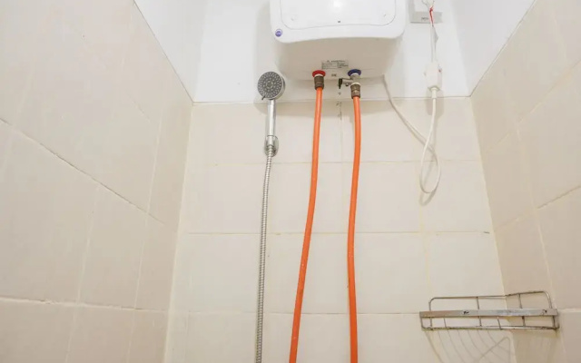 Cozy Living Studio Apartment At Belmont Residence Near Puri