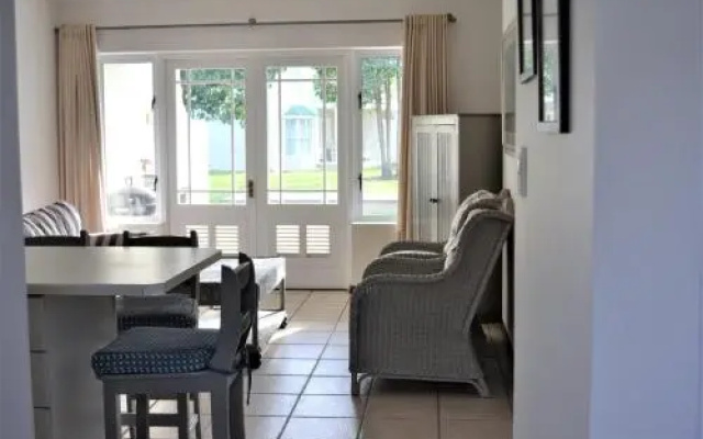 31 Riverclub Villas