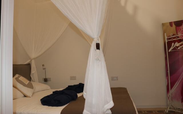 Отель Corto Maltese Guest House комната для гостей