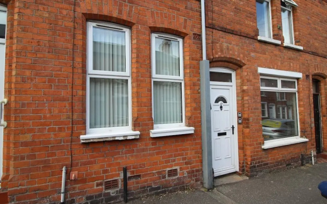 75 Donard House