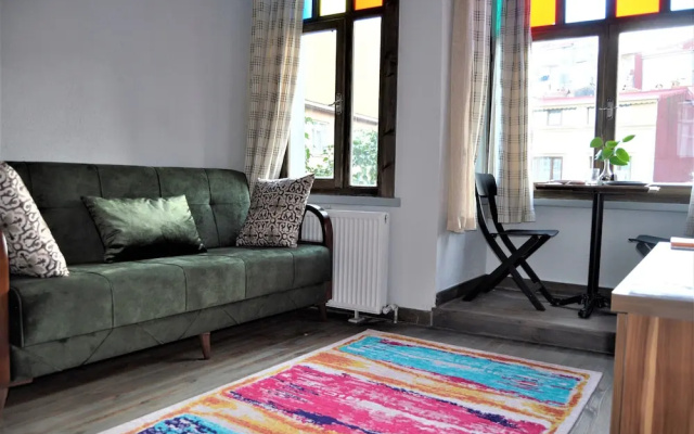 Rooftop Balat Rooms and Apartments Vodina