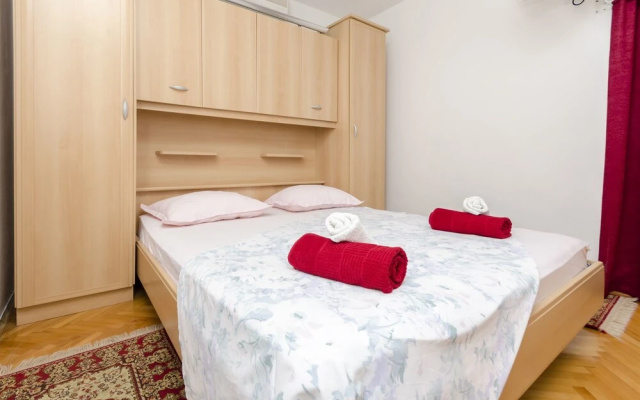 Apartments Tonći
