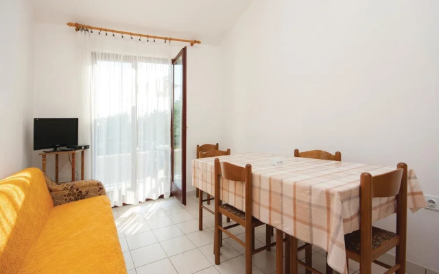 Awesome Home in Sibenik With Wifi and 3 Bedrooms