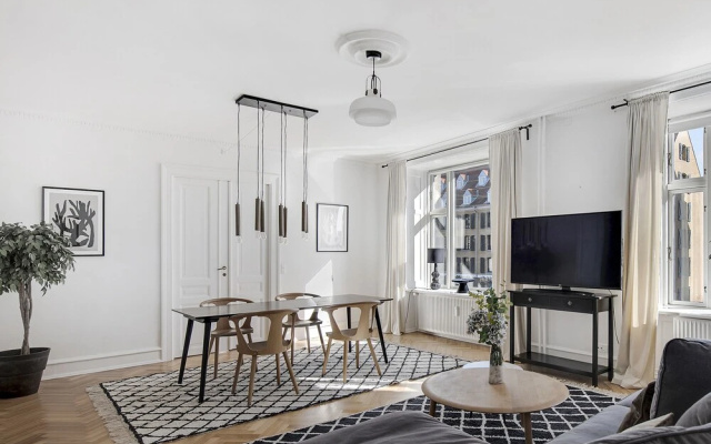 Sanders Frontier - Cute 3-bdr Apt Near Harbour