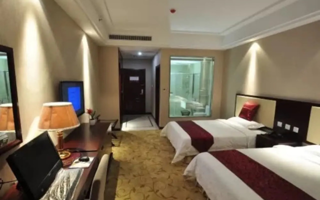 Wuhan Guochuang Chuyuan Donghu Hotel