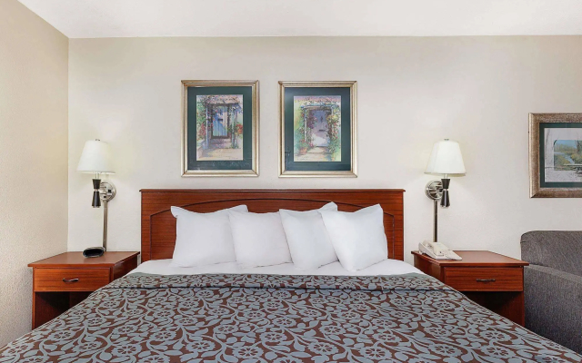 Motel 6 Baton Rouge, LA - East - I-12